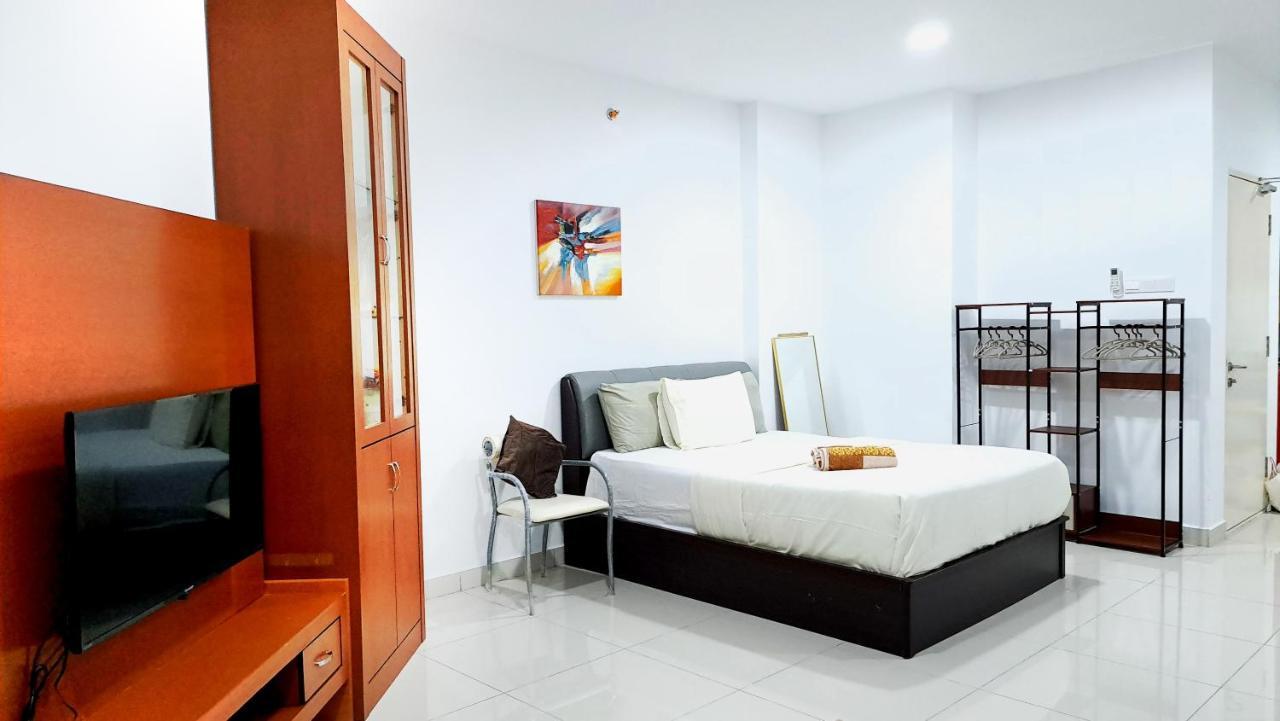 ג'ורג' טאון Mansion One Entire House 3 Queenbeds - Spacious Balcony Seaview מראה חיצוני תמונה