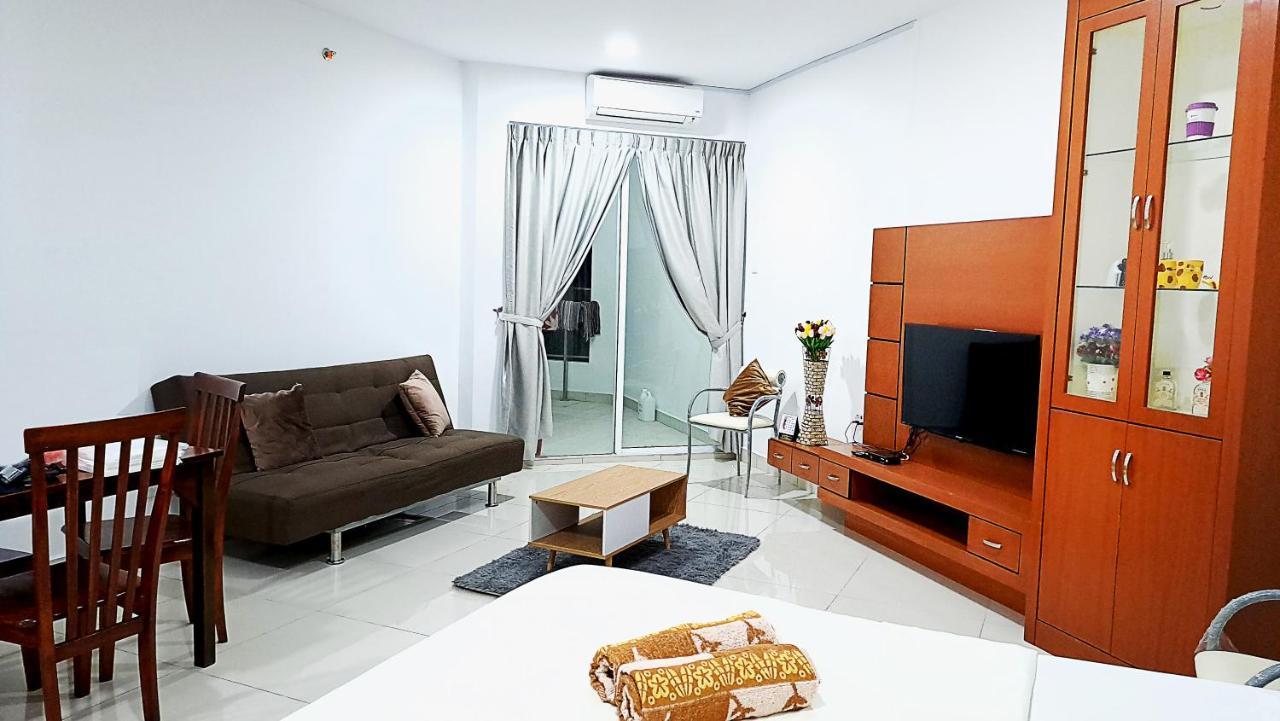 ג'ורג' טאון Mansion One Entire House 3 Queenbeds - Spacious Balcony Seaview מראה חיצוני תמונה
