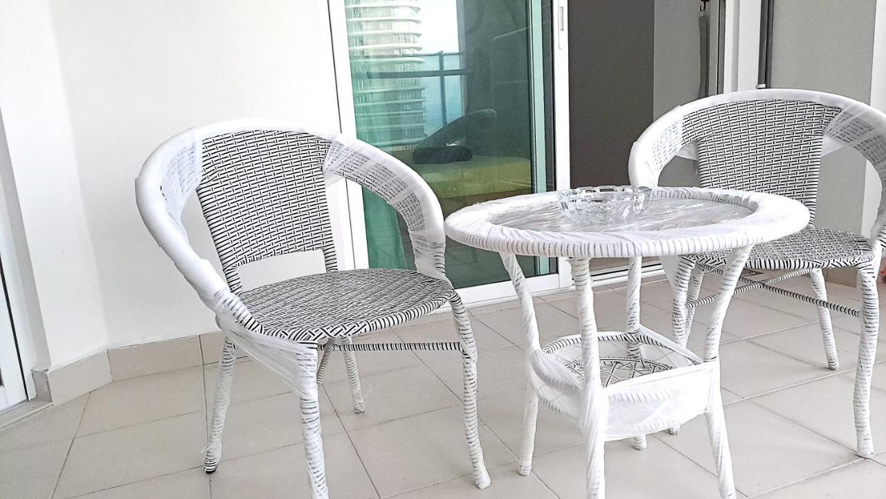 ג'ורג' טאון Mansion One Entire House 3 Queenbeds - Spacious Balcony Seaview מראה חיצוני תמונה